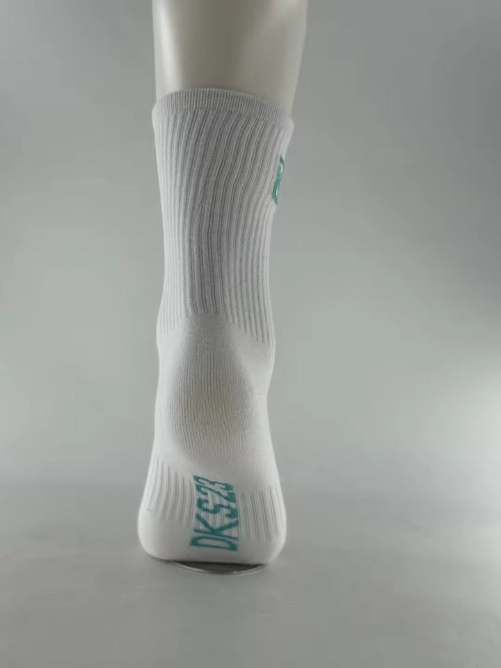 SOCKS SIZE 7/12 $10
